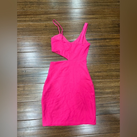 h:ours Lambert Mini Bodycon Dress in Hot Pink size XS - Picture 6 of 9